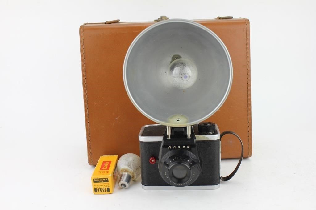 ANSCO READYFLASH 135 FILM CAMERA