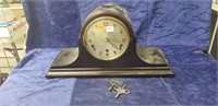 (1) Vintage Mantle Clock w/ (2) Keys