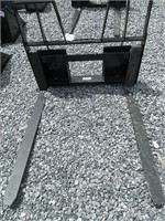 New Quick Attach 4200 IB Capacity Pallet Forks