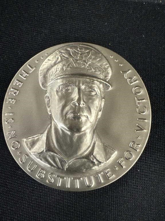 Commemorative medallion made of nickel silver