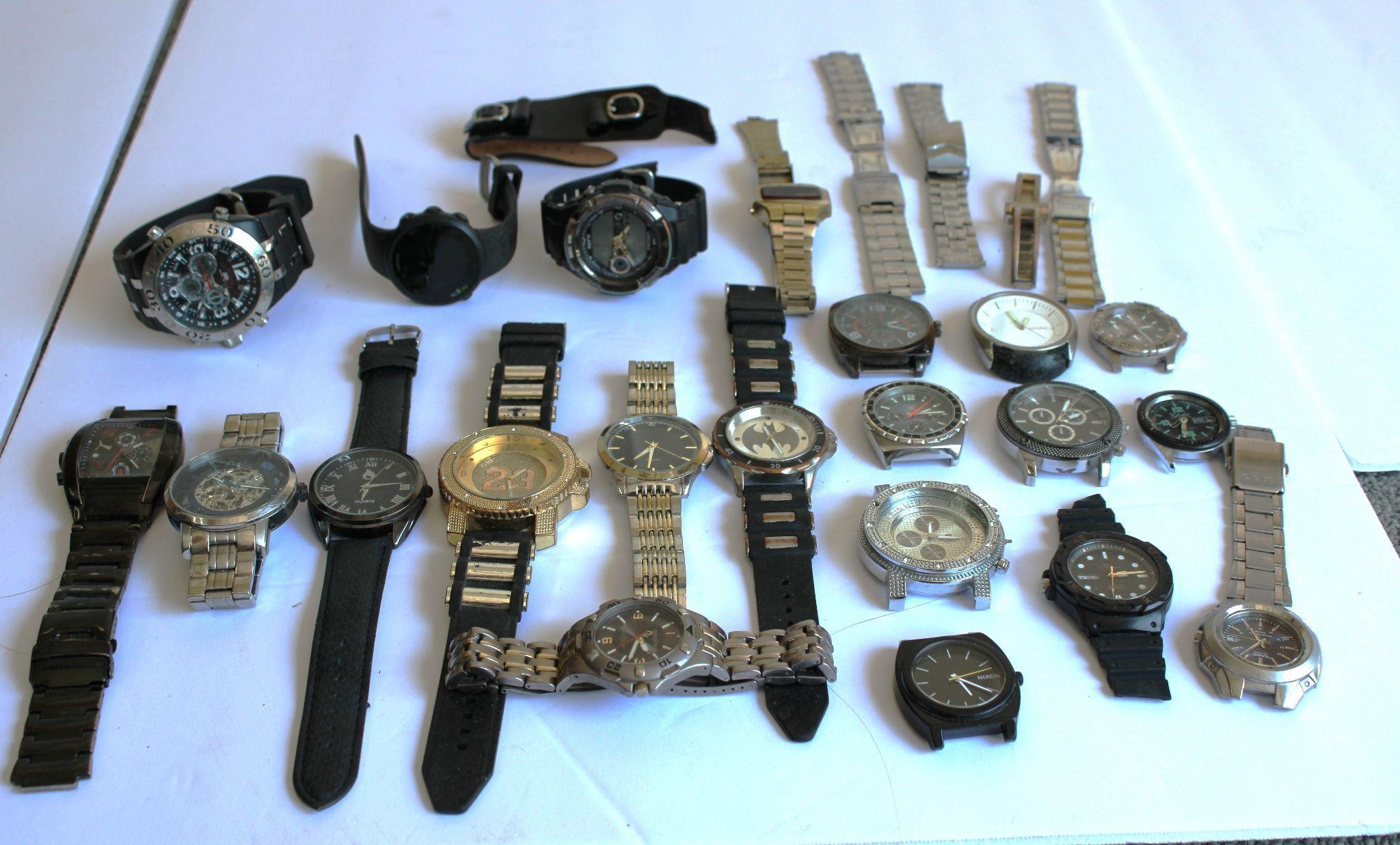 Watches & Watch Parts Lot