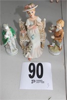 (3) pcs - 2 Male, 1 Female Figurines (U232)