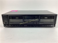 Sony TV-WR510 Casset Deck. Powers Up