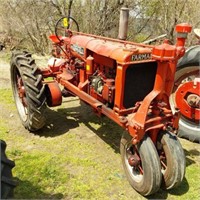 MCCORMICK-DEERING FARMALL  F-20- WHEN PULLED IT