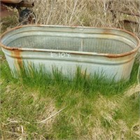 METAL STOCK TANK - HOLDS WATER