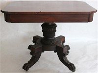 EARLY 19TH C. FEDERAL CARVED OCCASIONAL TABLE W/