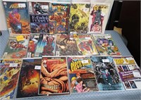 11 - MIXED LOT OF COLLECTIBLE COMIC BOOKS (T49)