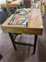 9-1/2 in disc sander mounted on table (runs)