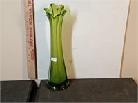 11.5" avocado green swung glass vase