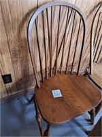 VINTAGE CHAIR