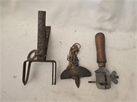 Lot of 4 vintage tools