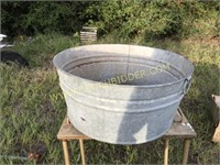Large galvanized wash tub