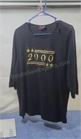 Year 2000 ¾ sleeve tee shirt. Size L. With padded