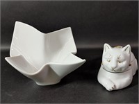 Elizabeth Arden Cat, Estée Lauder Paper Sculpture