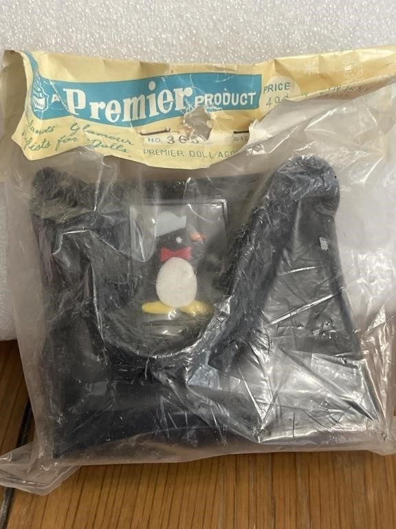 Vintage Purse Black Vinyl Penguin  Doll/Childs