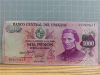 Uruguay banknote