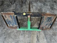 Bale Spear Attachment For Skid Steer