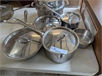 (5) all clad pots and pans 4 lids