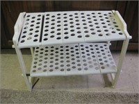 22" Wide Plastic & Metal Expandable Rack