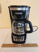 Black & Decker 12 Cup Coffee Pot