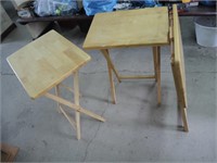 3 WOODEN TV TRAYS