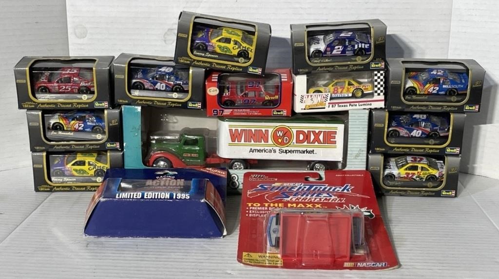 (N) 11 NASCAR 1:64 Die Cast Cars and 1:43 Scale