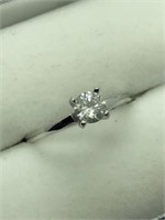 14k White Gold Diamond (0.32cts) Ring (weight