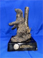 2011 FRIENDS OF NRA "UNBEARABLE ITCH" SCULPTURE