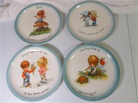 4 Gigi Collector's Edition Friends plates