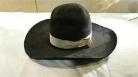 Stetson 7 and a quarter hat