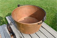 COPPER 32" POT WITH HANDLE