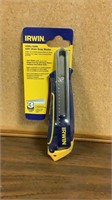 Irwin utility knife with 18 mm snap blades new