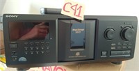 T - SONY CD PLAYER (C41)