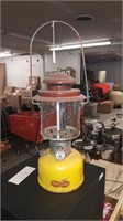 Vintage 1960's Dura Camp No.732 Gas lantern