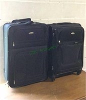 Two piece set of Samsonite luggage both with