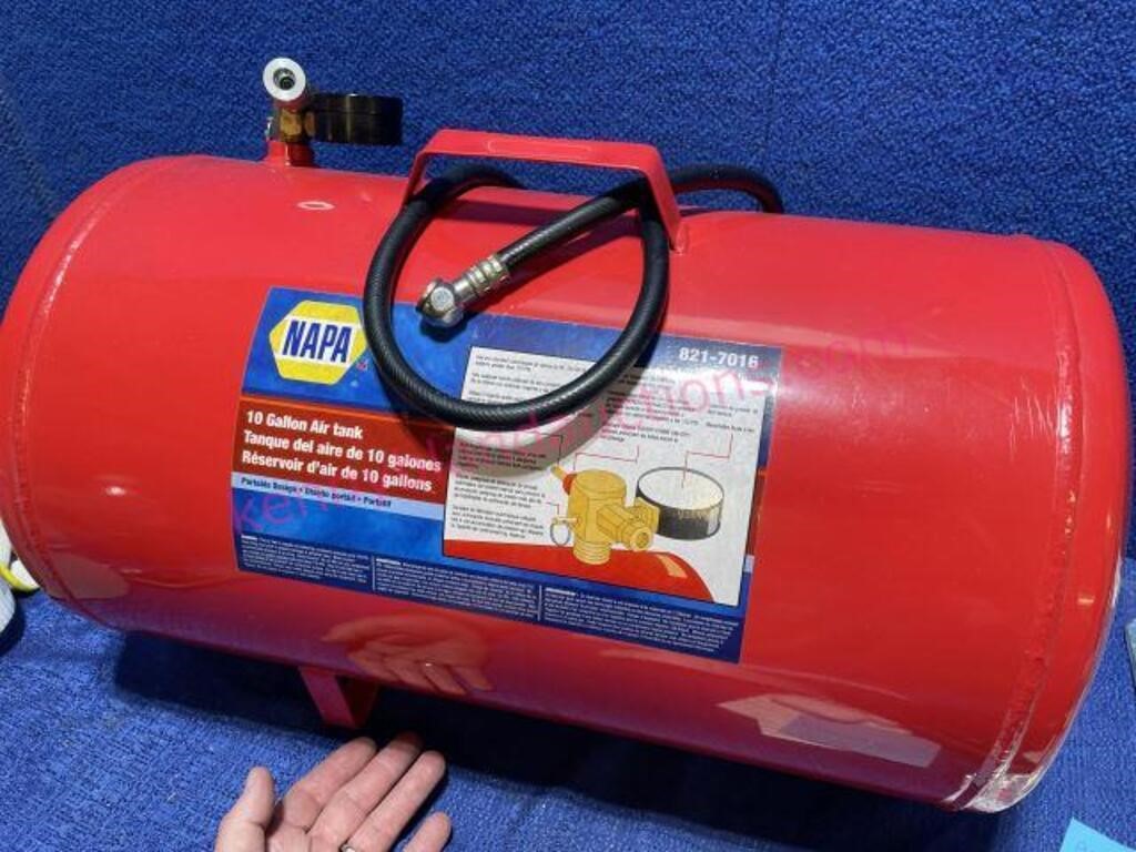 Napa 10-gallon air tank (nice)