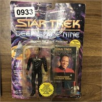 STAR TREK ACTION FIGURE