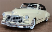 Road Legends '47 Cadillac, Series 62, 1/18 Scale