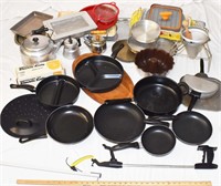 LOT - KITCHEN ACCESSORIES