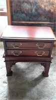 Broyhill Small Chest on Legs