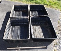 LOT - 4 POLY TUBS