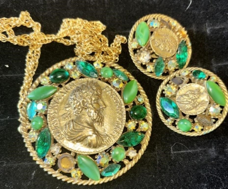 Veg Arthur Pepper Medallion Necklace earrings
