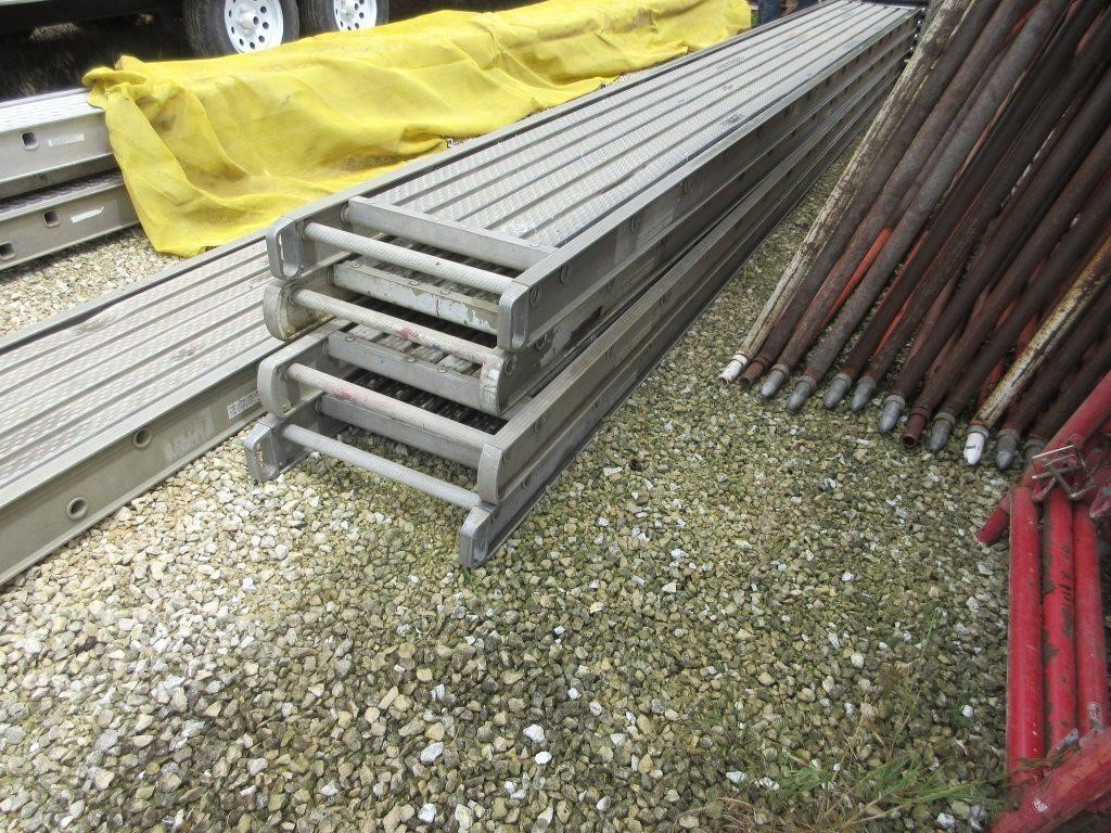 4 Aluminum Planks 16' x20"