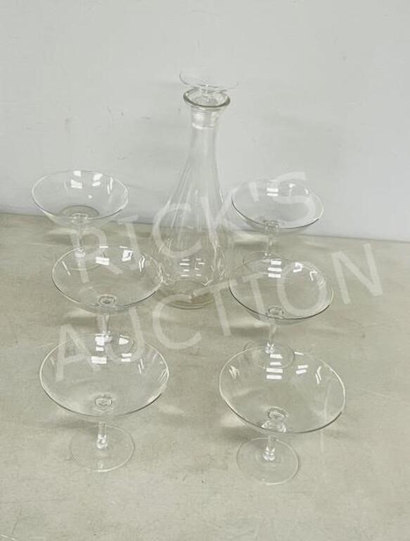 glass decanter w/ stopper & 6 crystal glasses