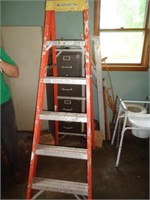 6' FIBERGLASS SIDES STEP LADDER - G