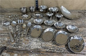 Box of silver/chrome serving pieces