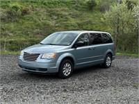 2008 CHRYSLER TOWN & COUNTRY LX (76, 761 MILES)