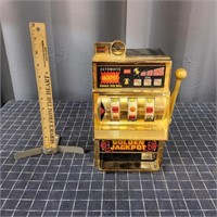 C3 golden jackpot Slot machine Vintage