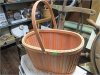 Fabric Cup/Glass Storage Holder & Wooden Basket