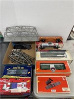 Vintage O scale Lionel trains and accessories